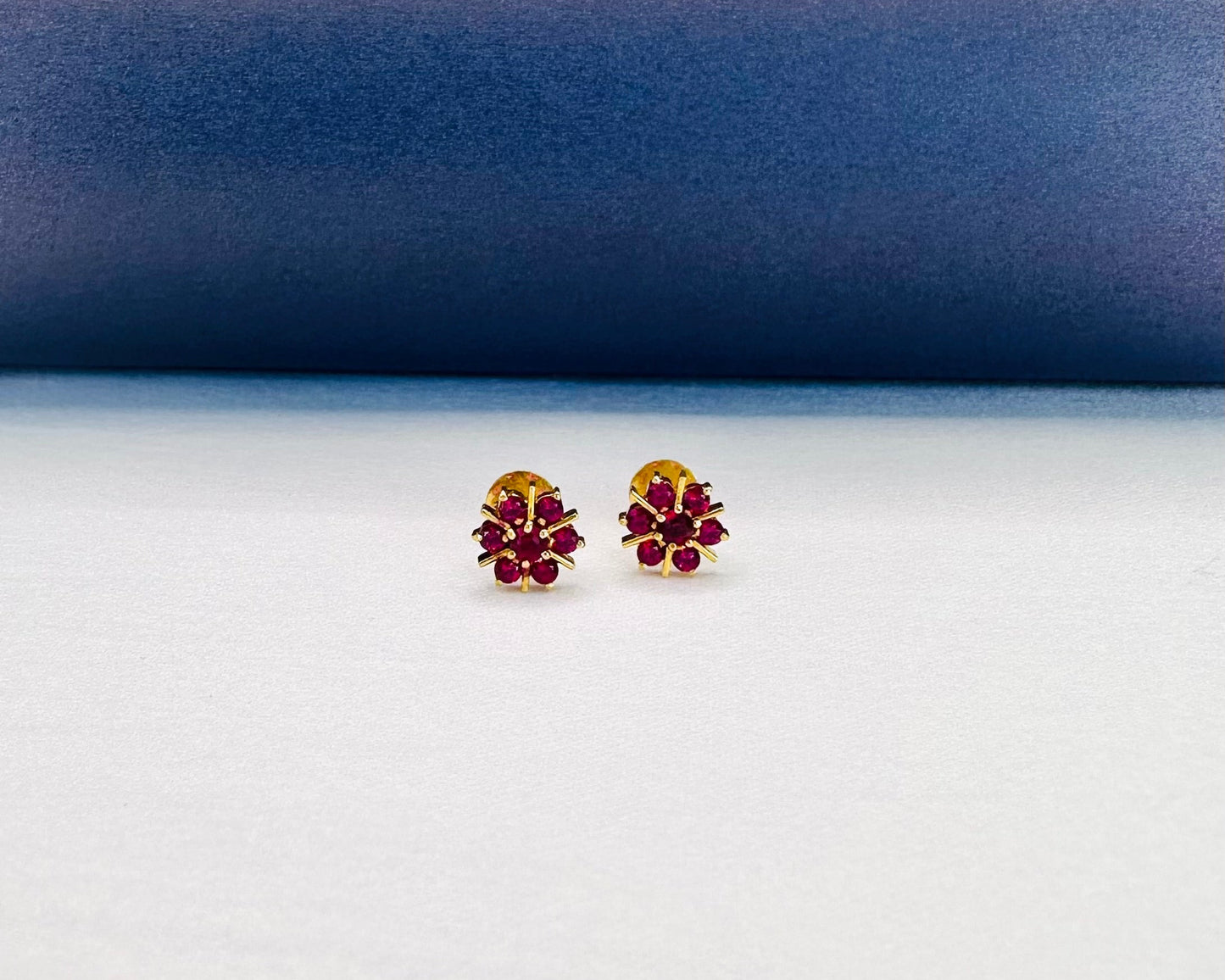 22k solid gold flower earrings