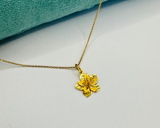 22k solid gold 3D flower pendant only