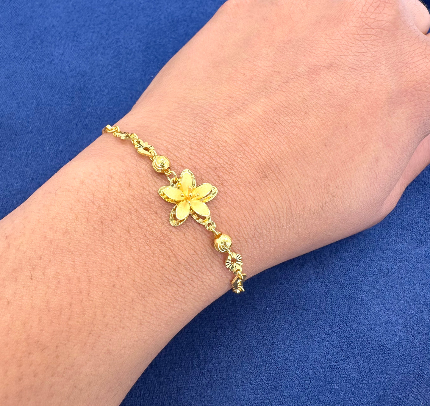 22k Solid Gold Designer Bracelet