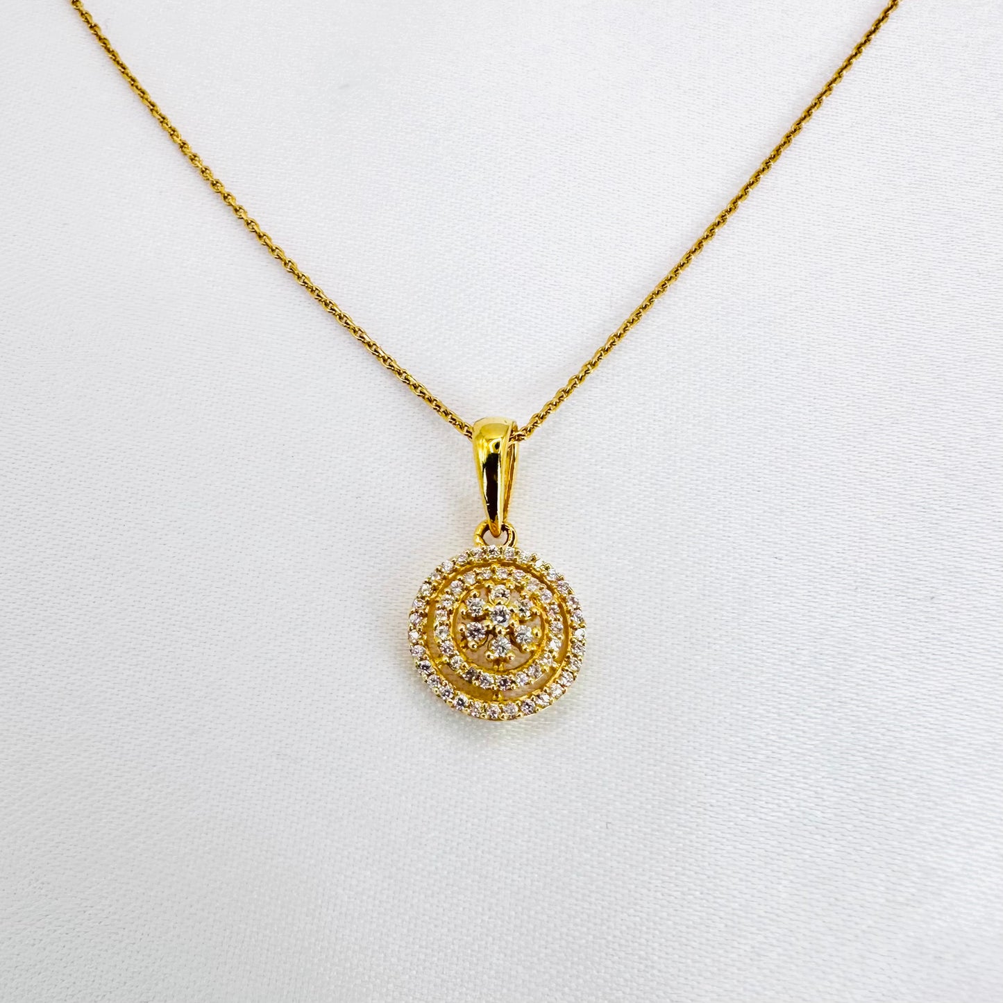 22k solid gold studded pendant only