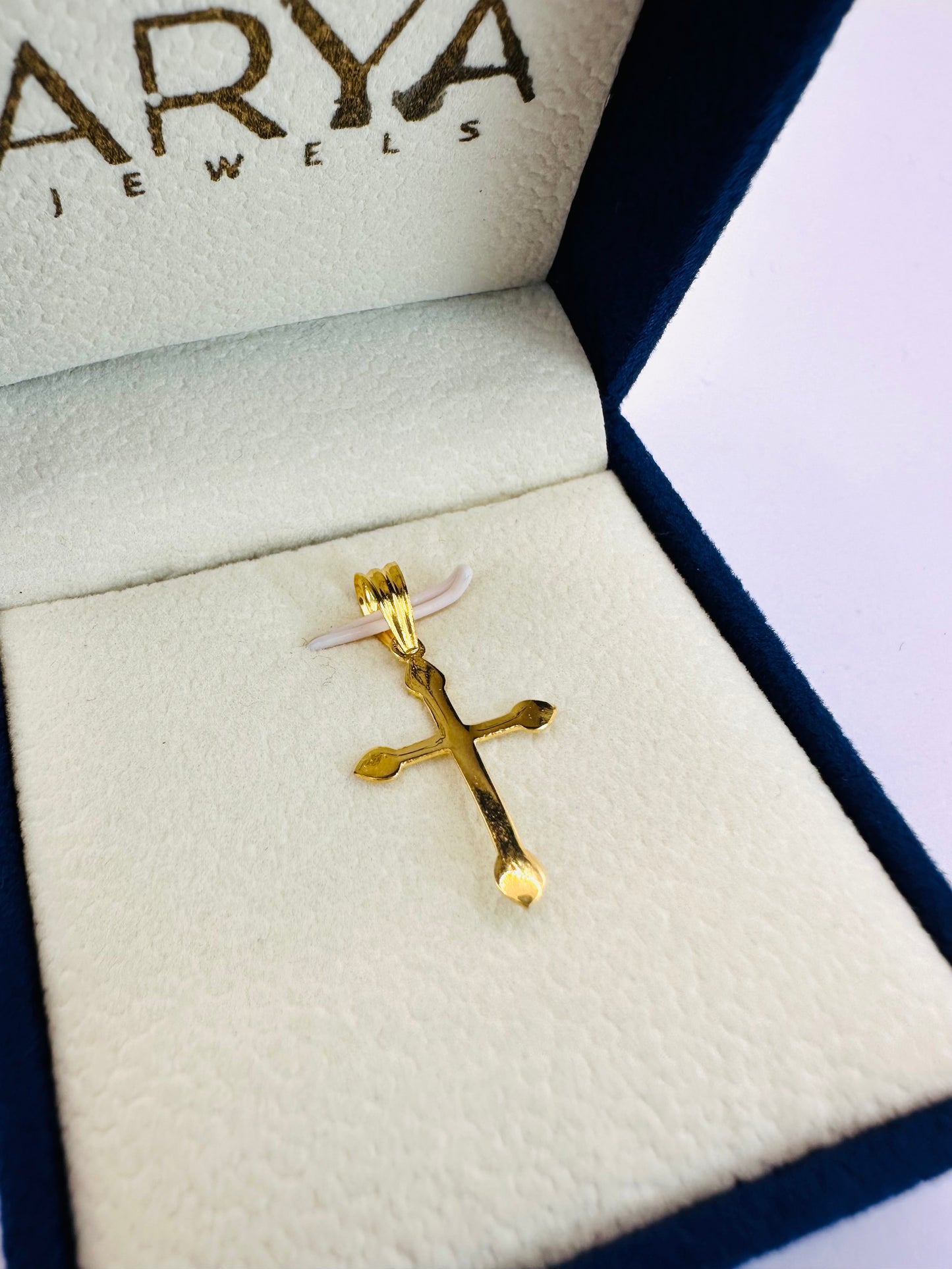 22k solid gold cross