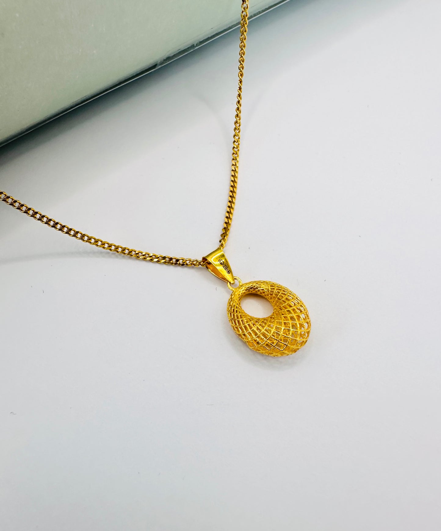 22k solid gold 3D charms pendant