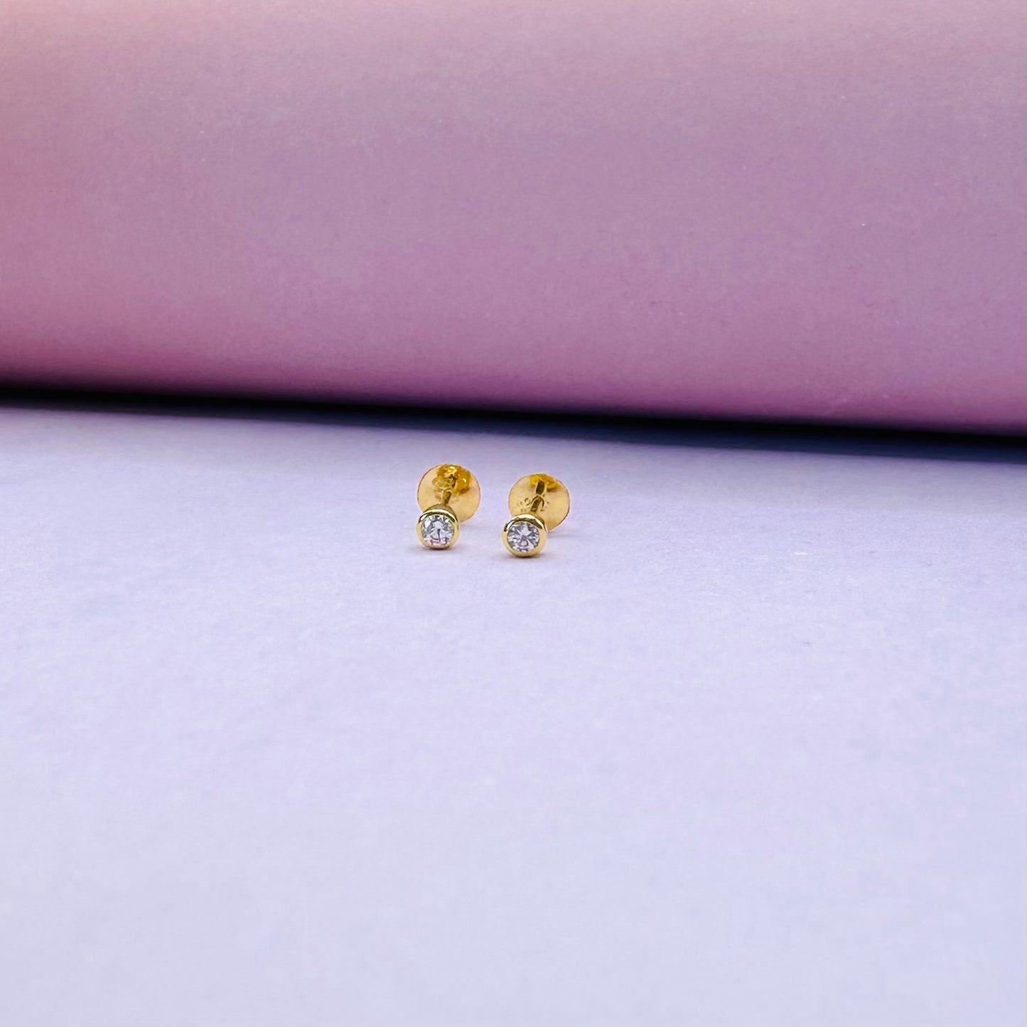 22k solid gold ear studs