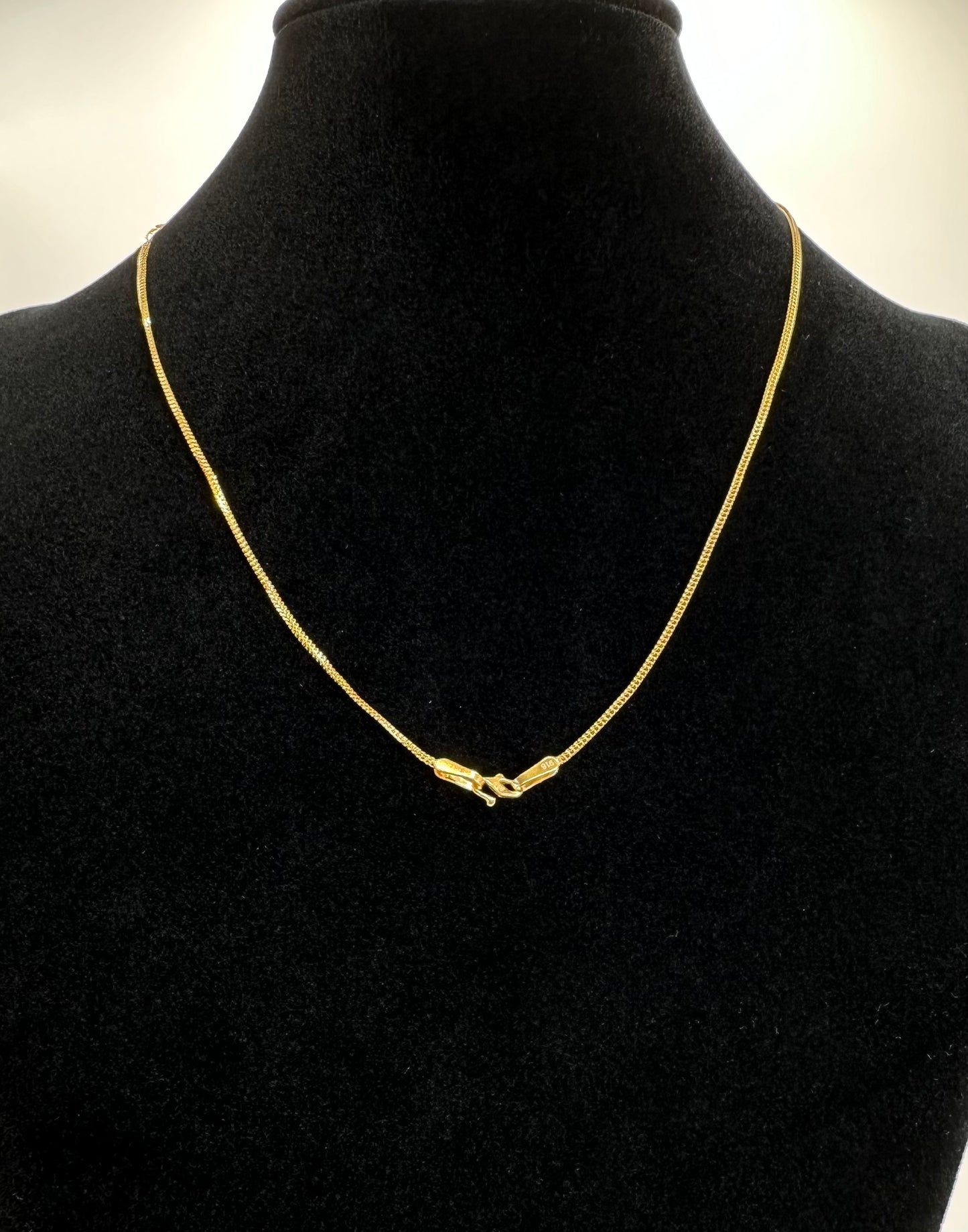 22k solid gold designer necklace with tear drop pendant