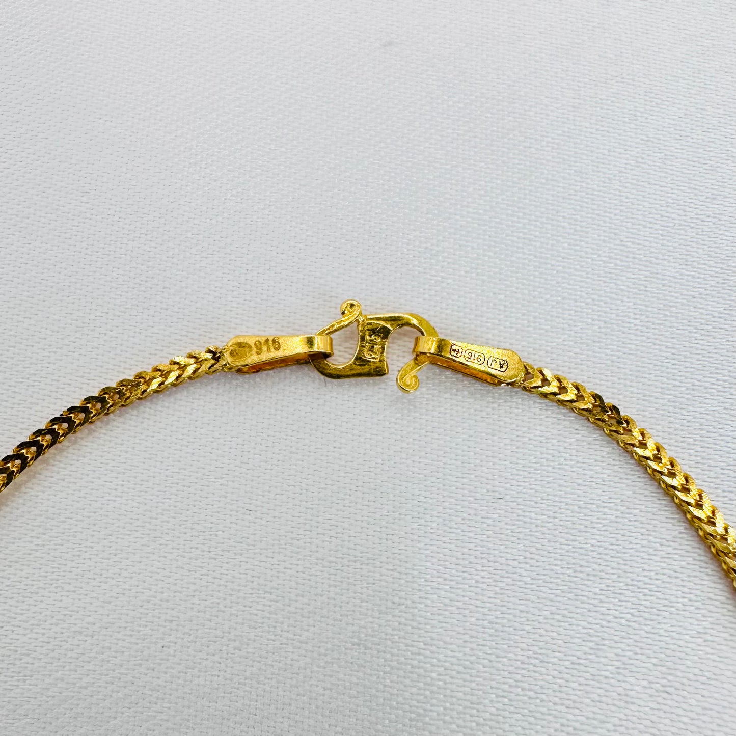 22k solid gold bracelet