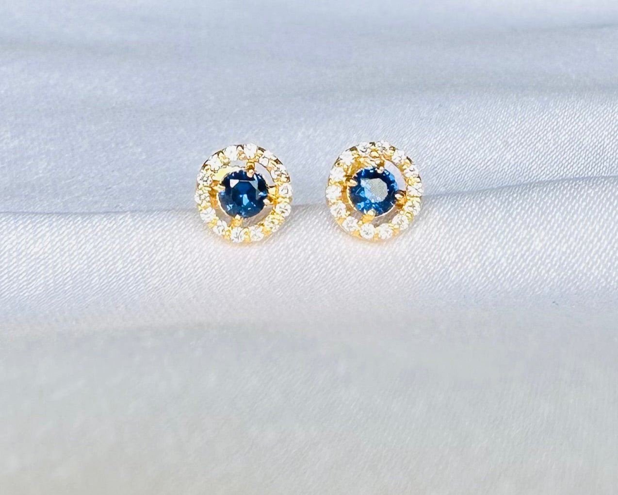 22k solid gold earrings