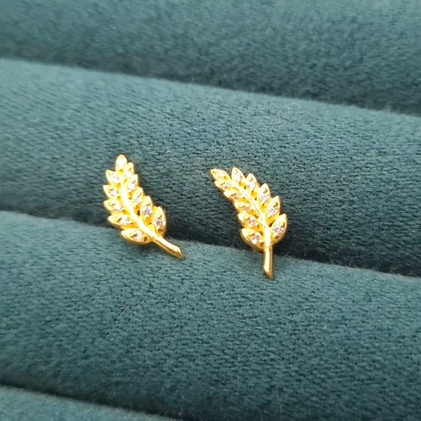 22k solid gold studded leaf earrings