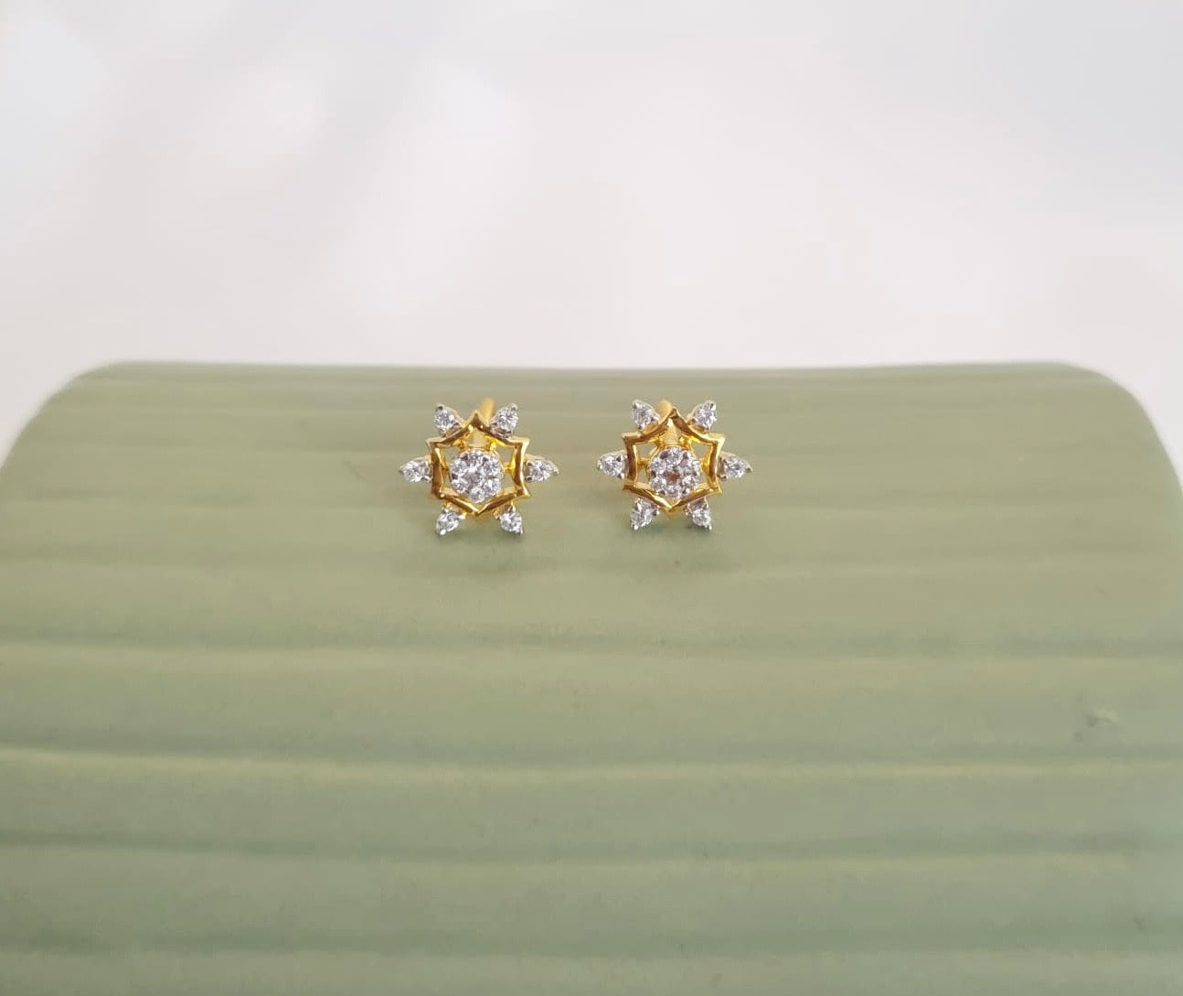 22k solid gold  designer earrings