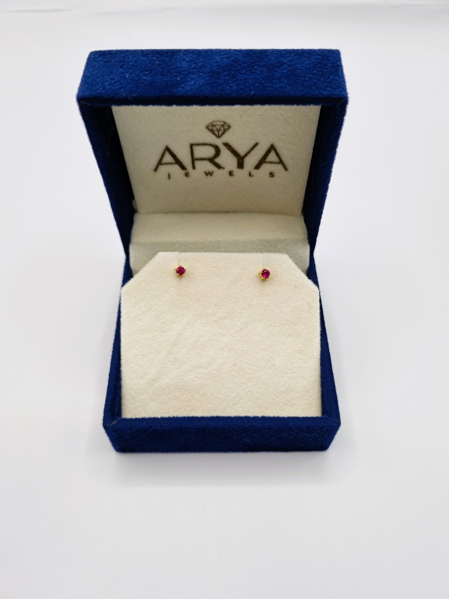22k solid gold ear studs ruby colour cubic zirconia